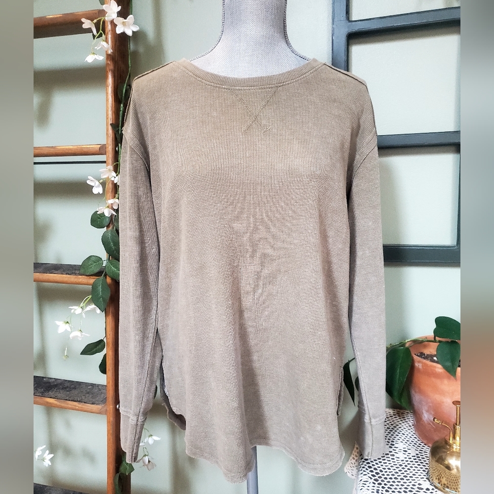 Thermal mineral faded top